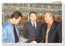 中國紡織報社長遲宗君、副主編張澤華視察我司